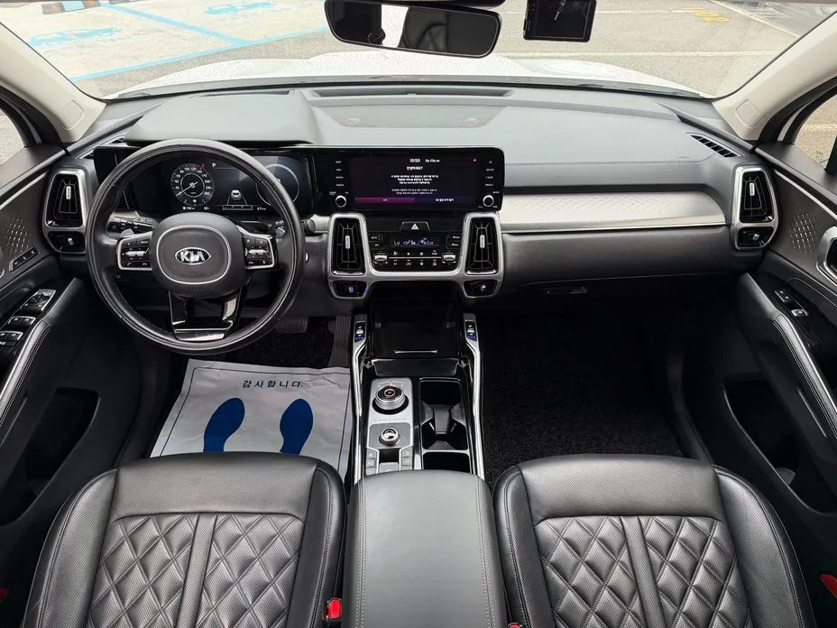 Kia Sorento — фото 5