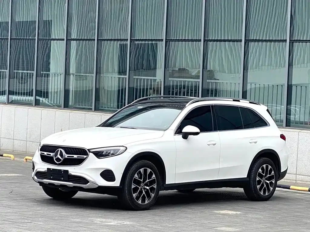 Mercedes-Benz GLC — фото 1