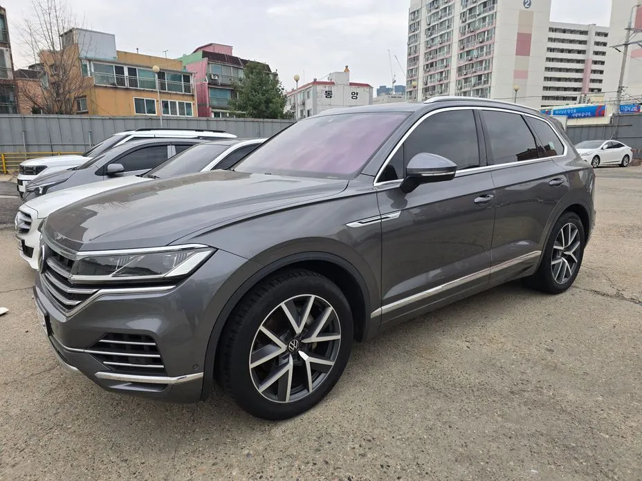 Volkswagen Touareg 2021 из KR, фото 3