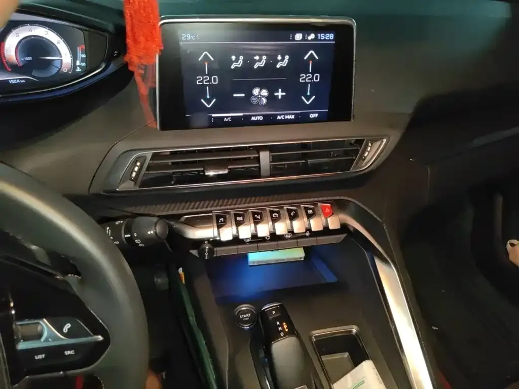 Peugeot 5008 2021 из CN, фото 9