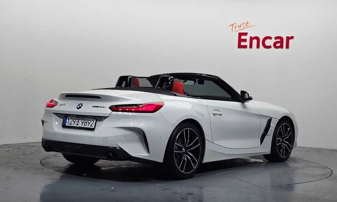 BMW Z4 — фото 9