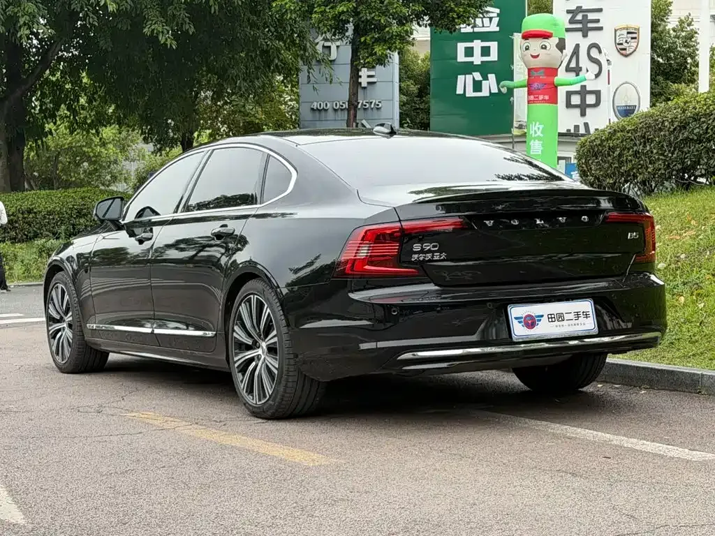 Volvo S90 — фото 8