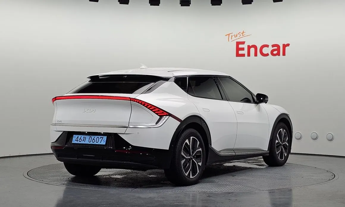 Kia EV6 — фото 2