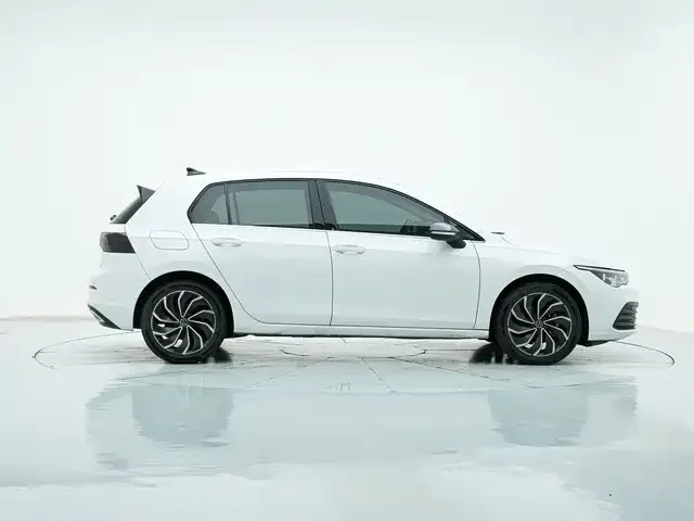 Volkswagen Golf 2022 из CN, фото 4