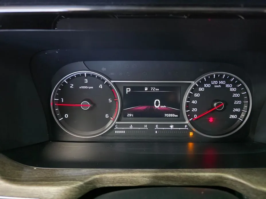 Kia Sorento — фото 3