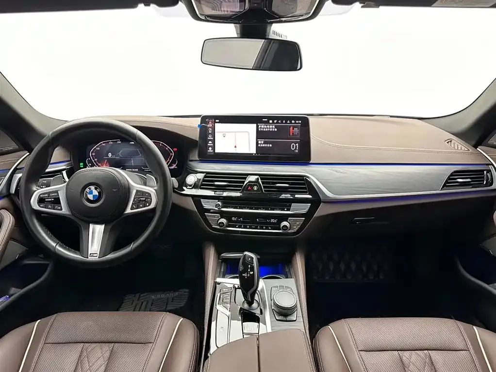 BMW 5 Series — фото 2