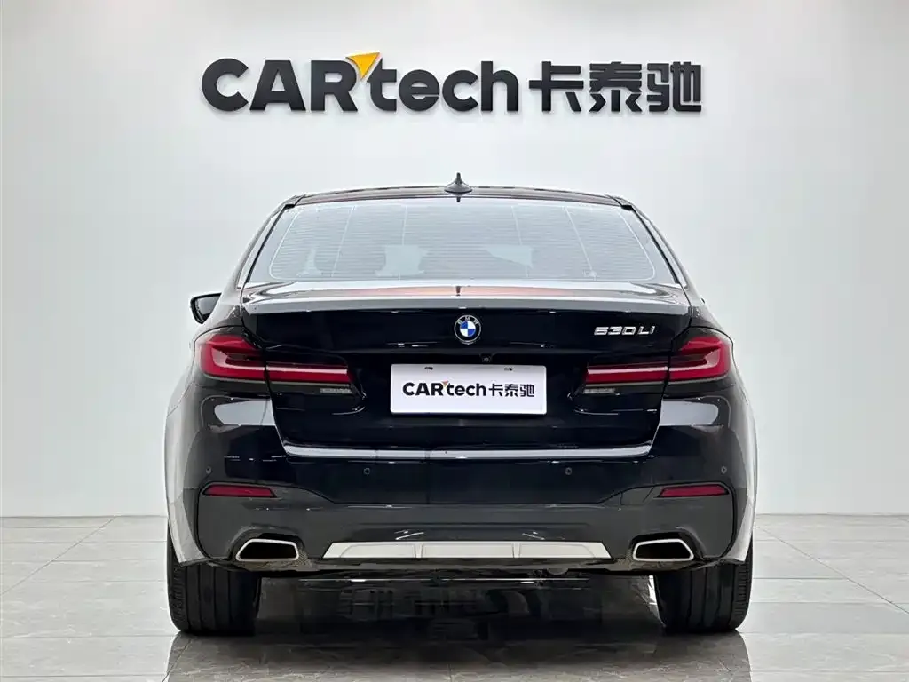 BMW 5 Series — фото 10