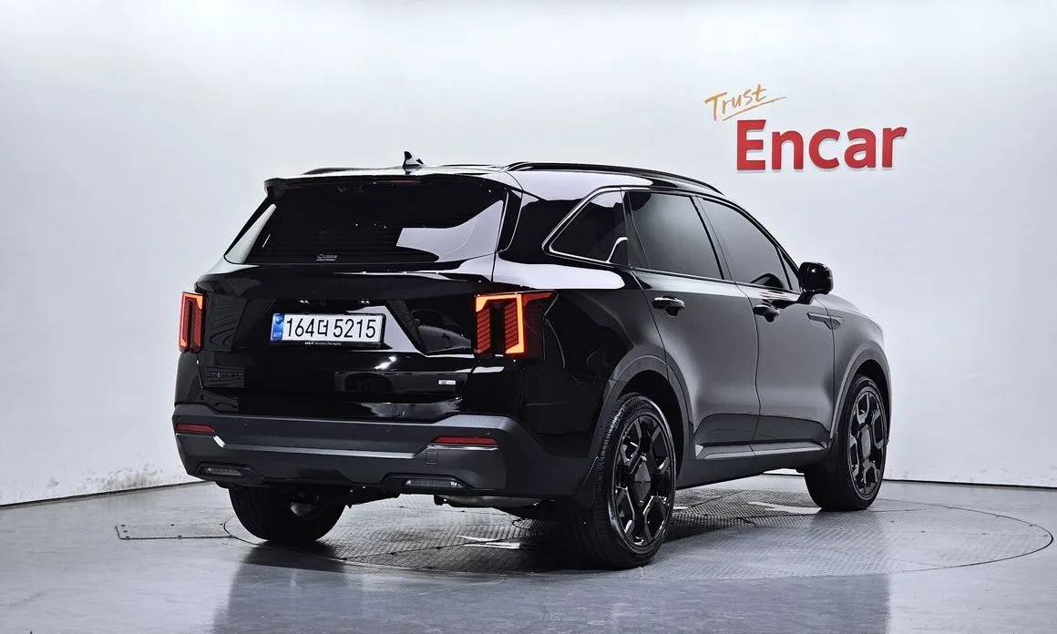 Kia Sorento — фото 5