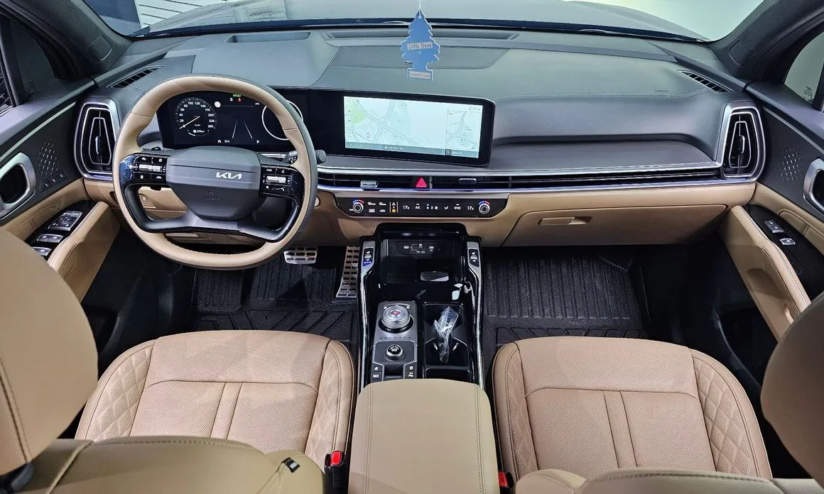 Kia Sorento — фото 6