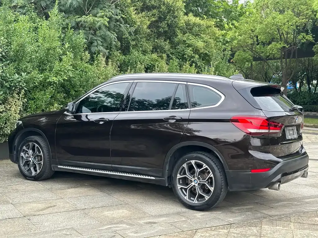 BMW X1 — фото 4