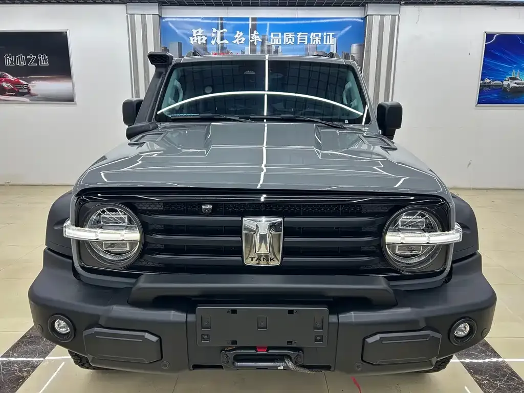 Tank 300 — фото 2