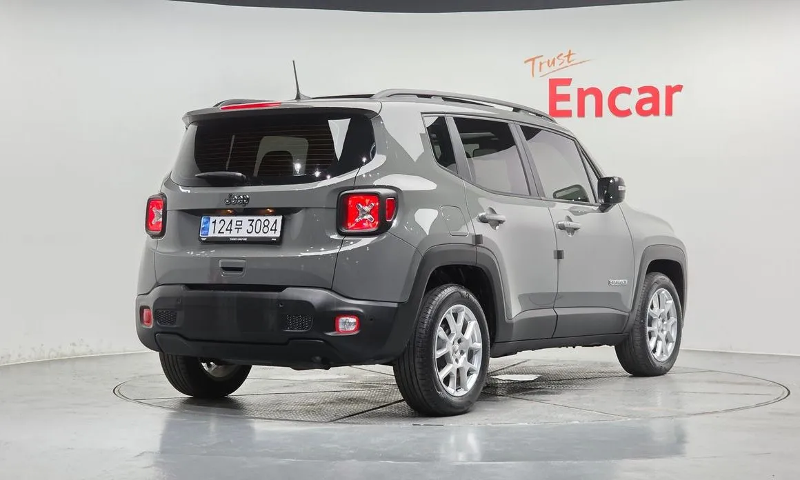 Jeep Renegade 2022 из KR, фото 2