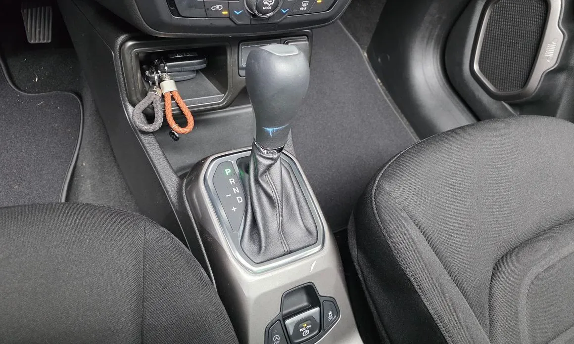 Jeep Renegade 2022 из KR, фото 3