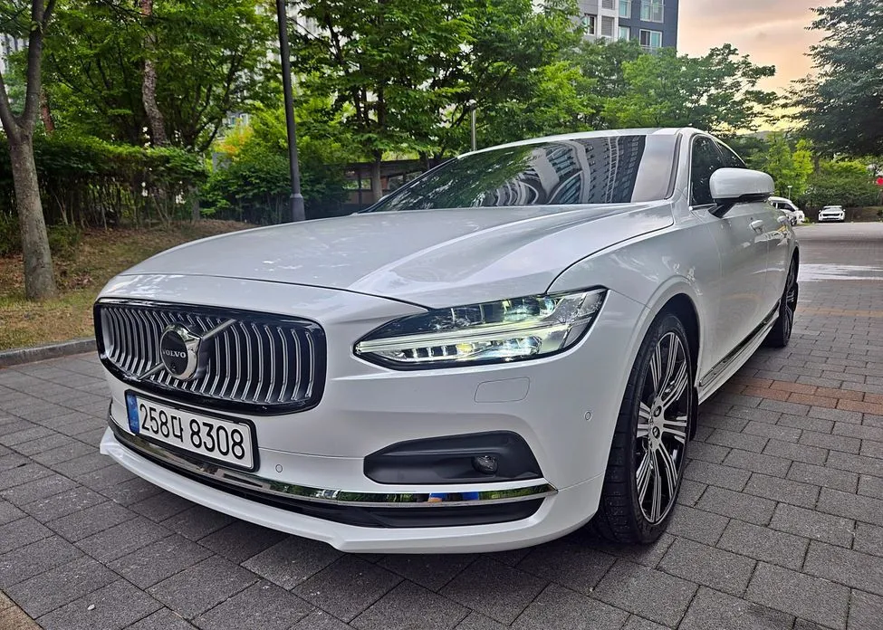 Volvo S90 — фото 8
