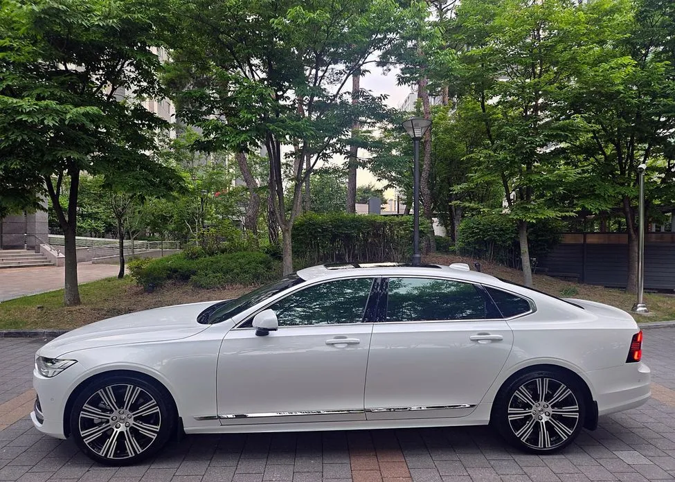 Volvo S90 — фото 3