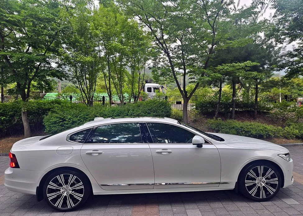 Volvo S90 — фото 4