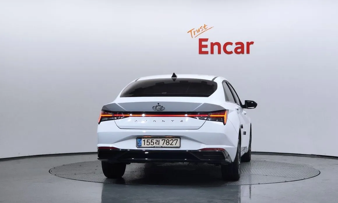 Hyundai AVANTE 2021 из KR, фото 3