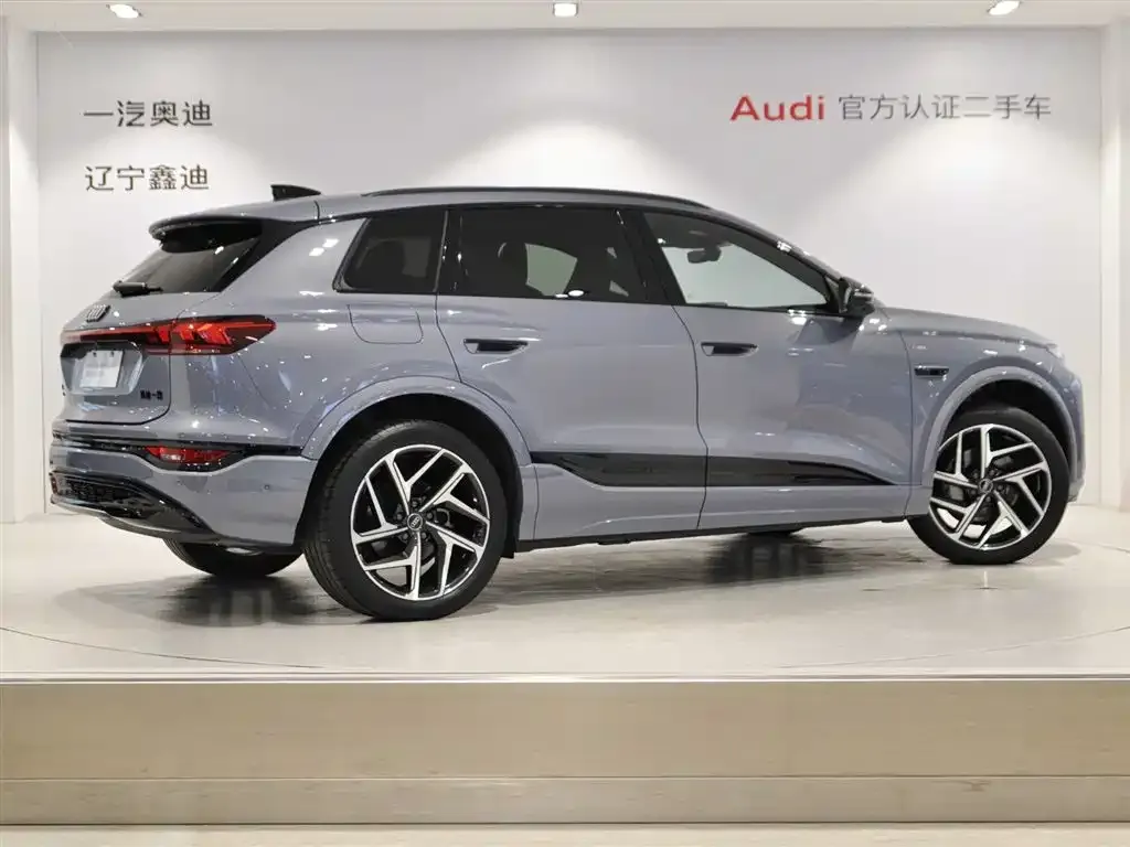 Audi Q6L e-tron — фото 4
