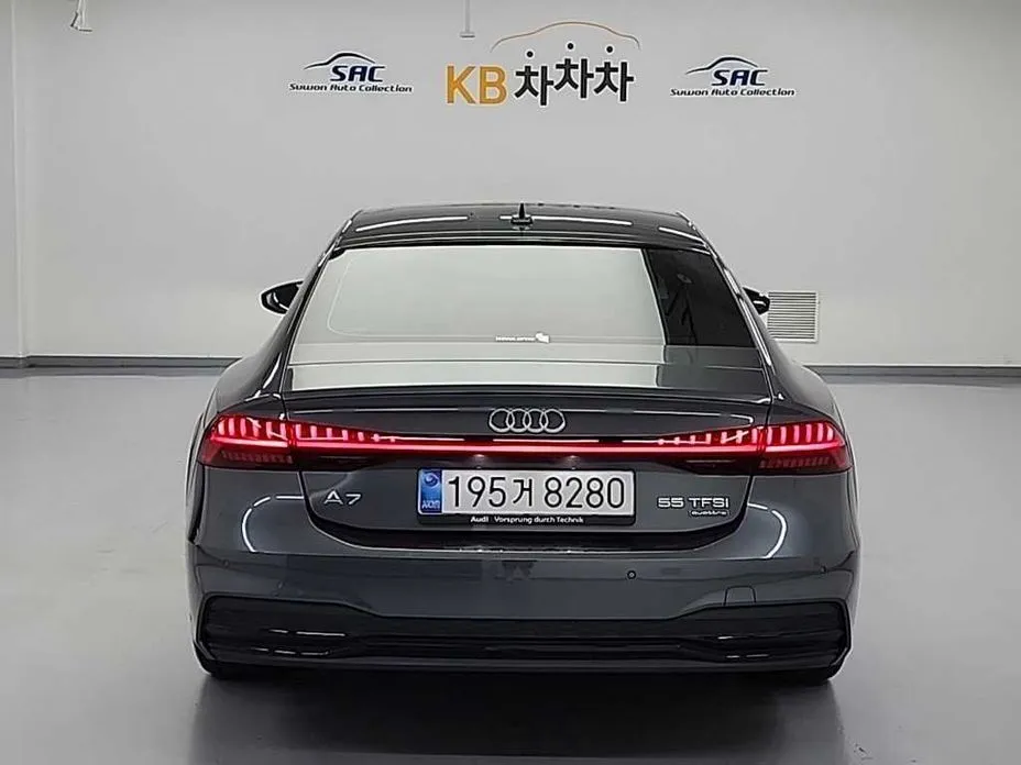 Audi A7 — фото 2