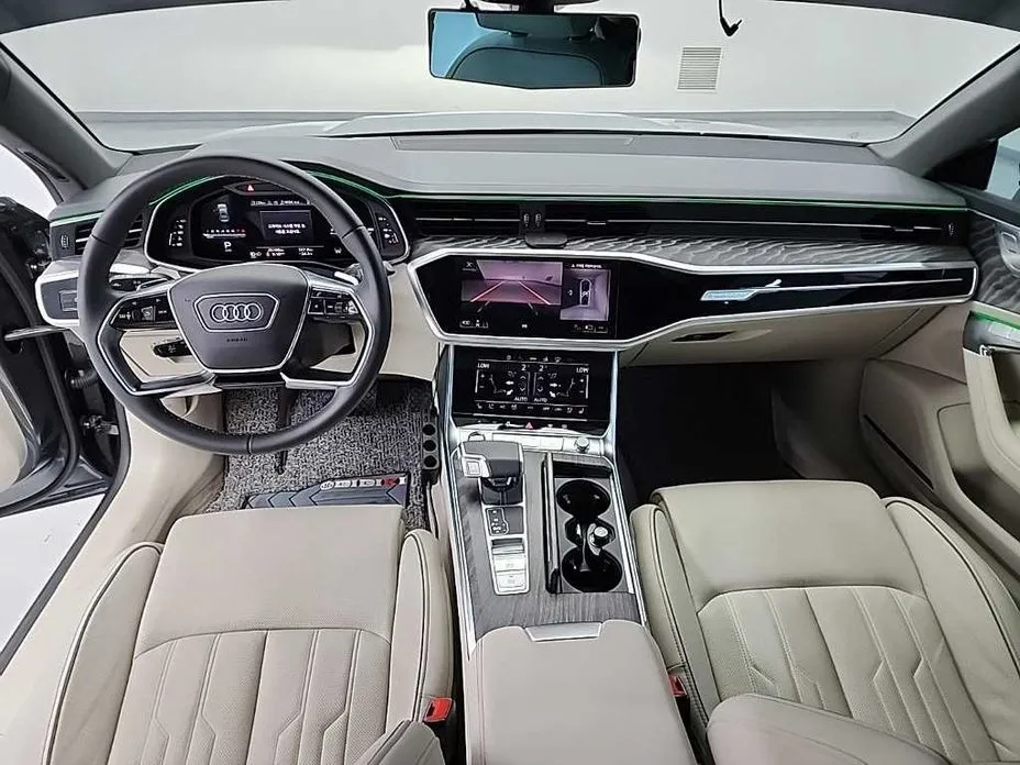 Audi A7 — фото 9