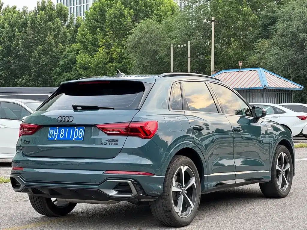 Audi Q3 — фото 10