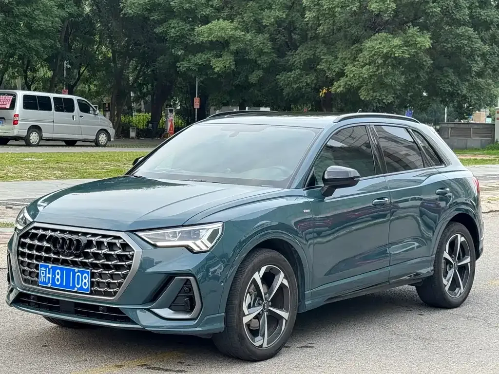 Audi Q3 — фото 6