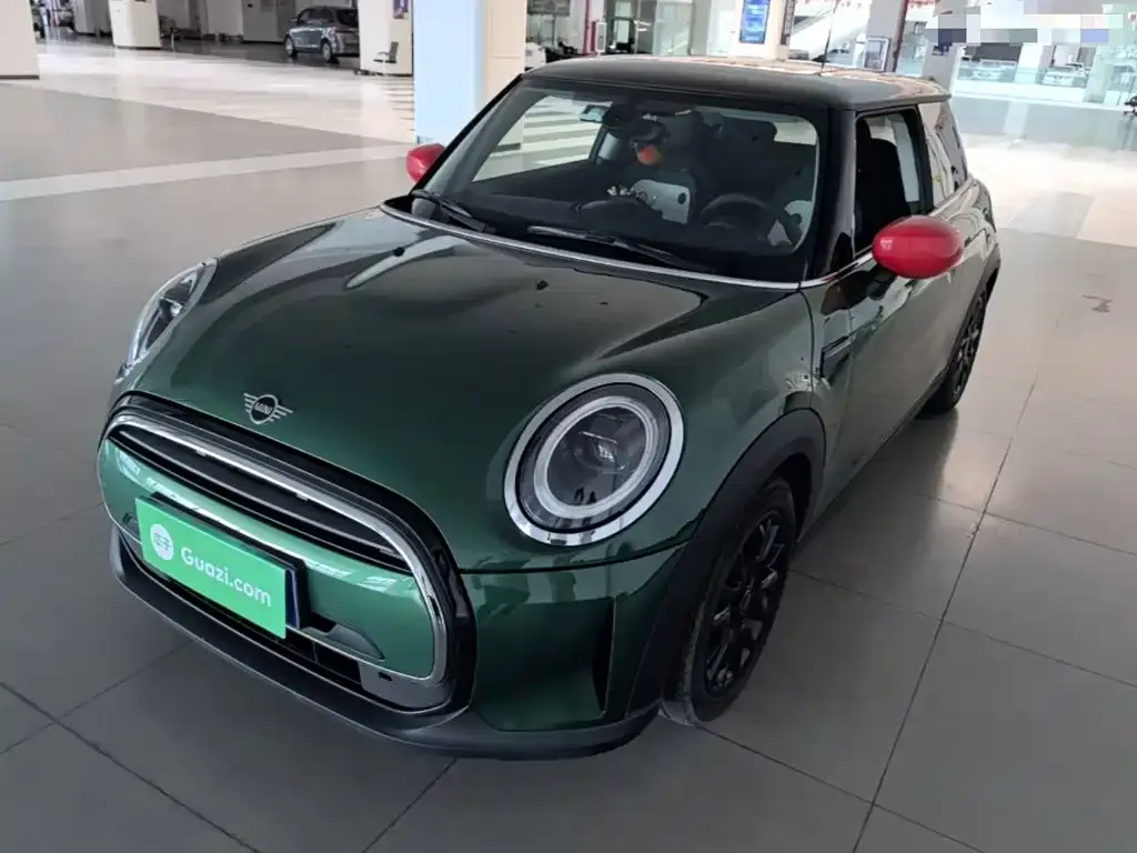 MINI Cooper (3-door)