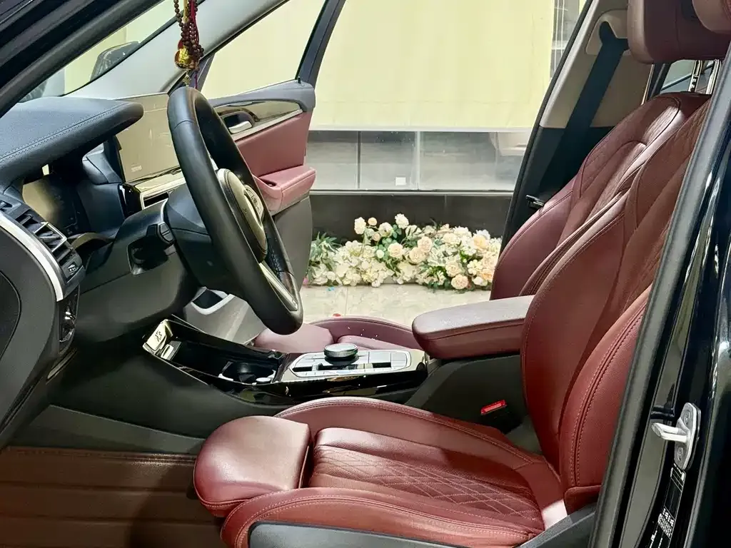 BMW iX3 2024 из CN, фото 9
