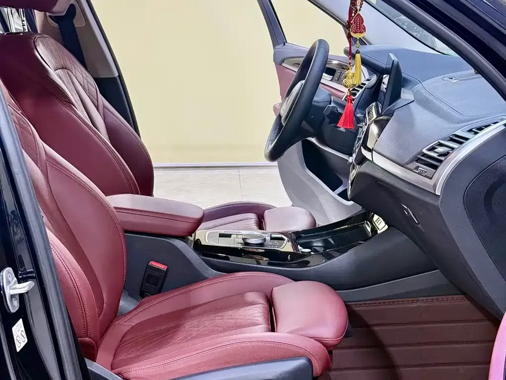 BMW iX3 2024 из CN, фото 6