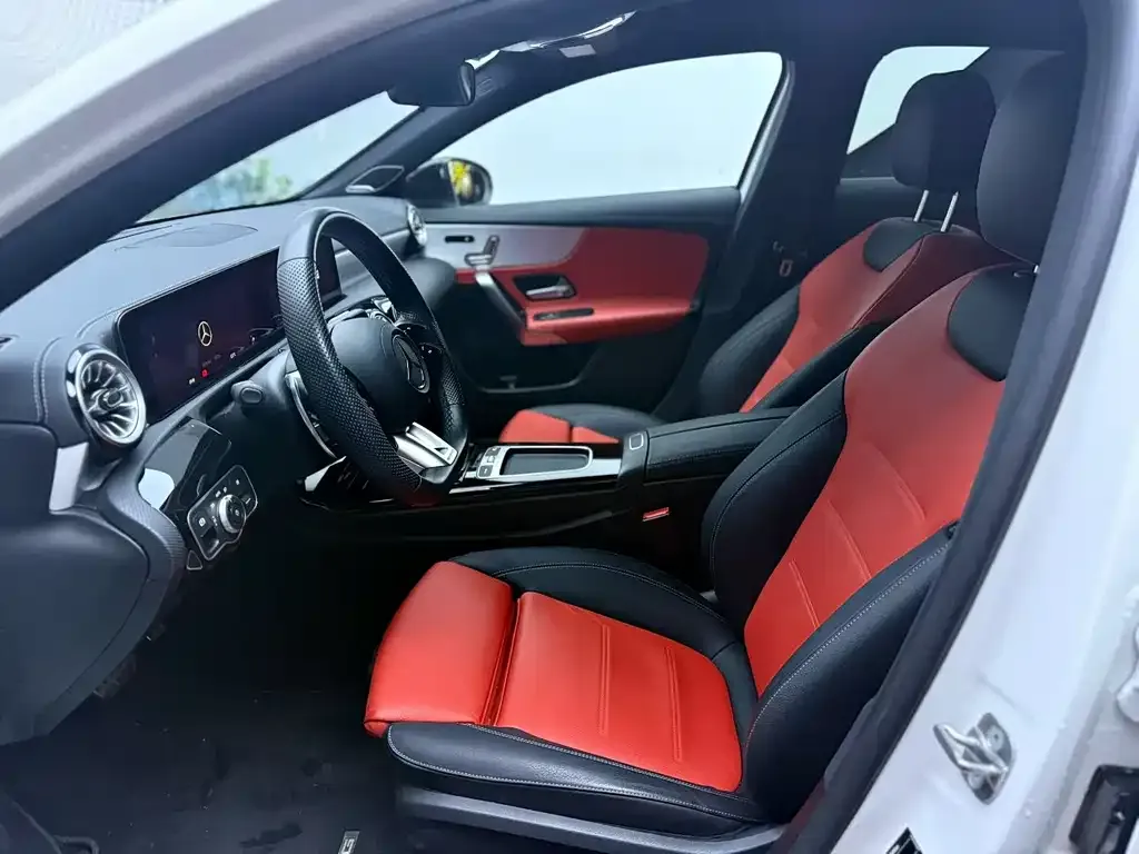 Mercedes-Benz A-Class AMG — фото 5