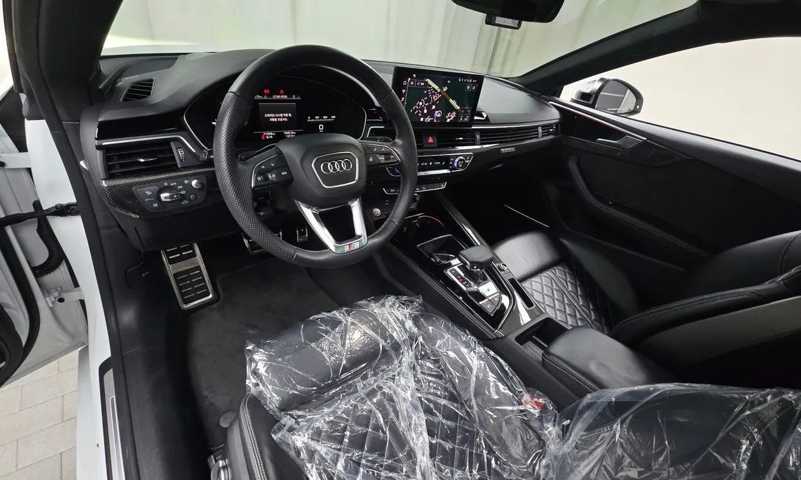 Audi S5 2021 из KR, фото 2