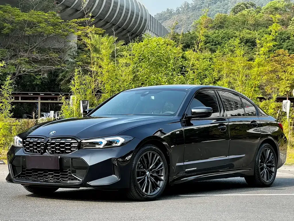 BMW 3 Series — фото 1