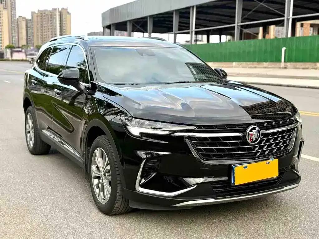 Buick Envision Plus — фото 1