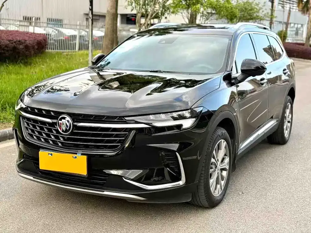 Buick Envision Plus — фото 7