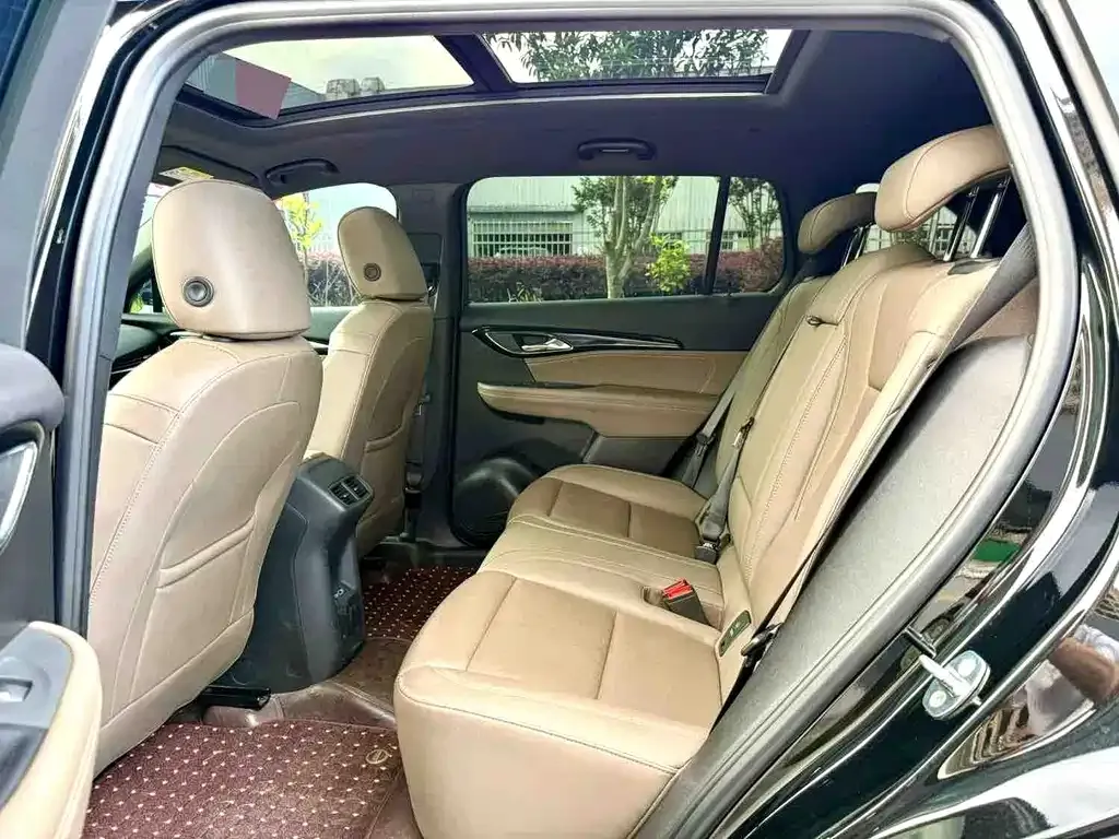 Buick Envision Plus — фото 2