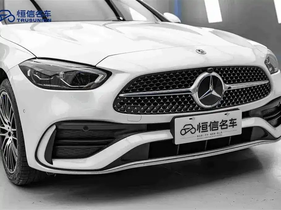 Mercedes-Benz C-Class — фото 10