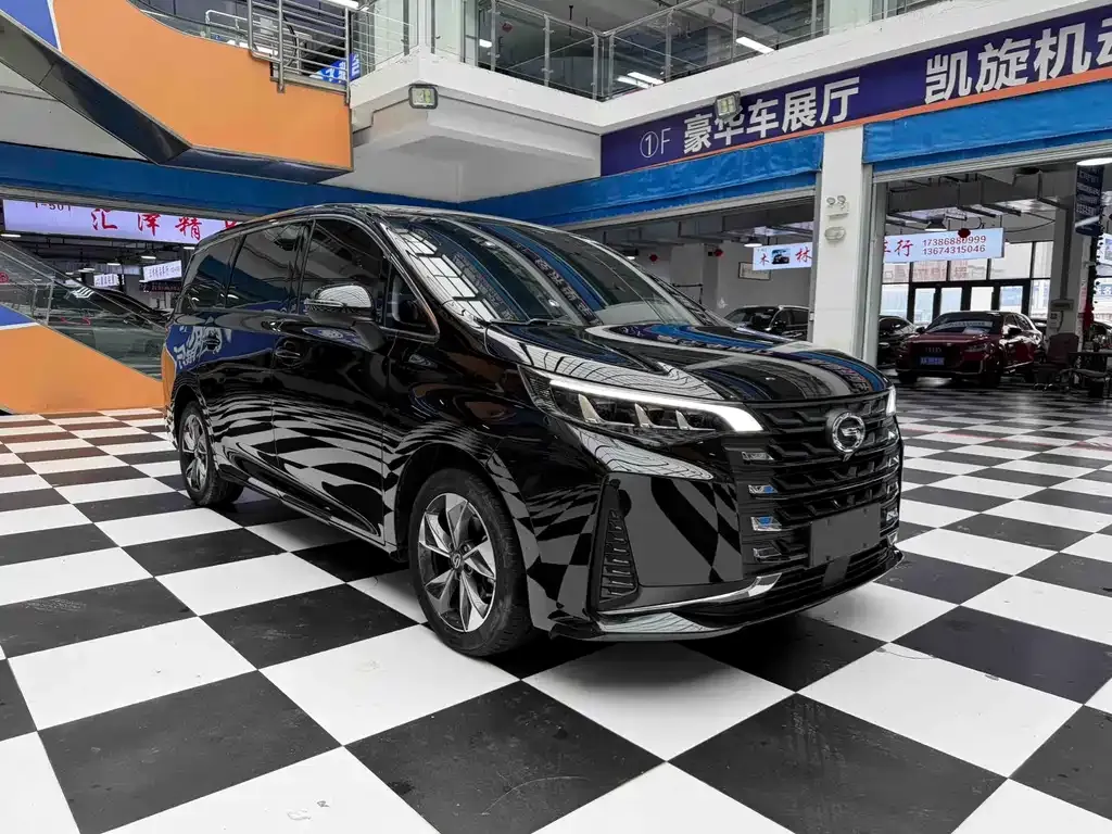 GAC Motor Trumpchi M6 — фото 10