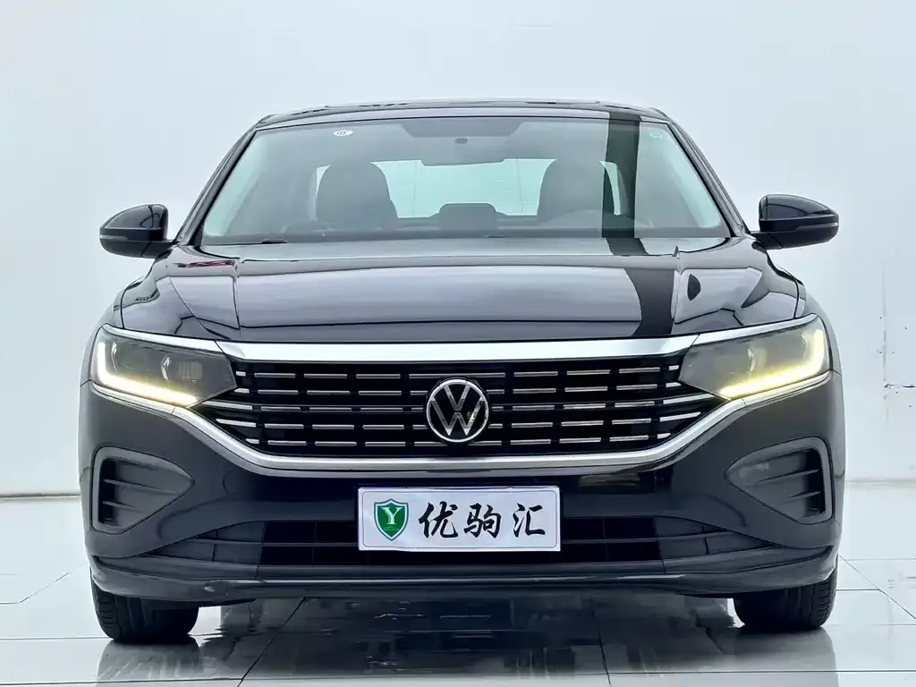 Volkswagen Passat 2022 из CN, фото 4