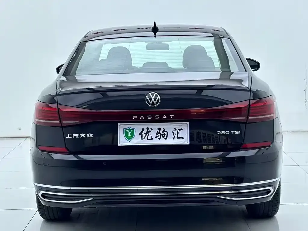 Volkswagen Passat 2022 из CN, фото 9