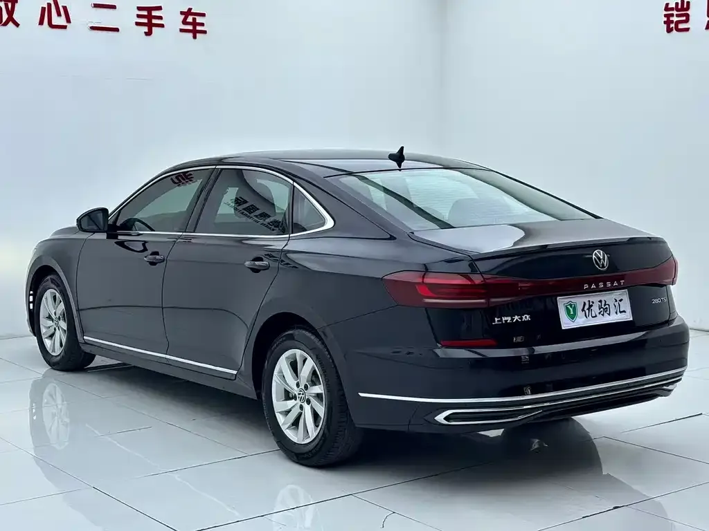 Volkswagen Passat 2022 из CN, фото 7
