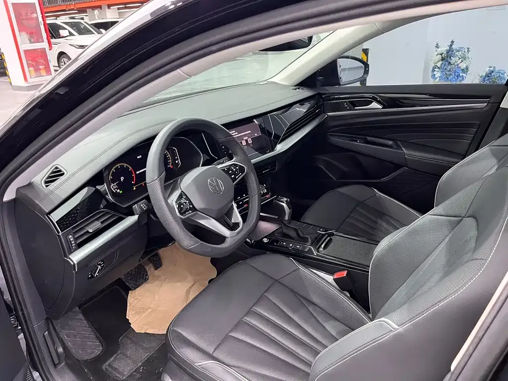 Volkswagen Passat — фото 6
