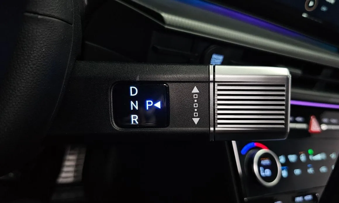 Hyundai Santafe — фото 9