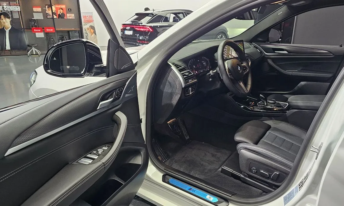BMW X4 2025 из KR, фото 9