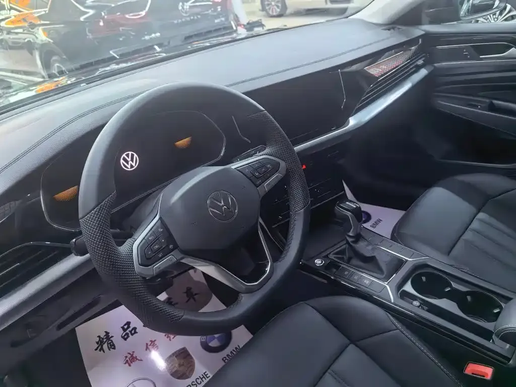 Volkswagen Passat — фото 2