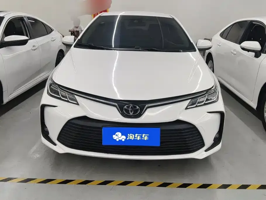 Toyota Corolla 2023 из CN, фото 3