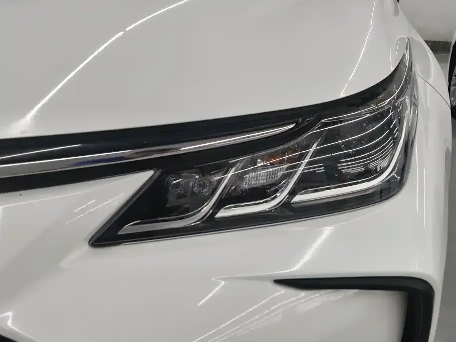 Toyota Corolla 2023 из CN, фото 5