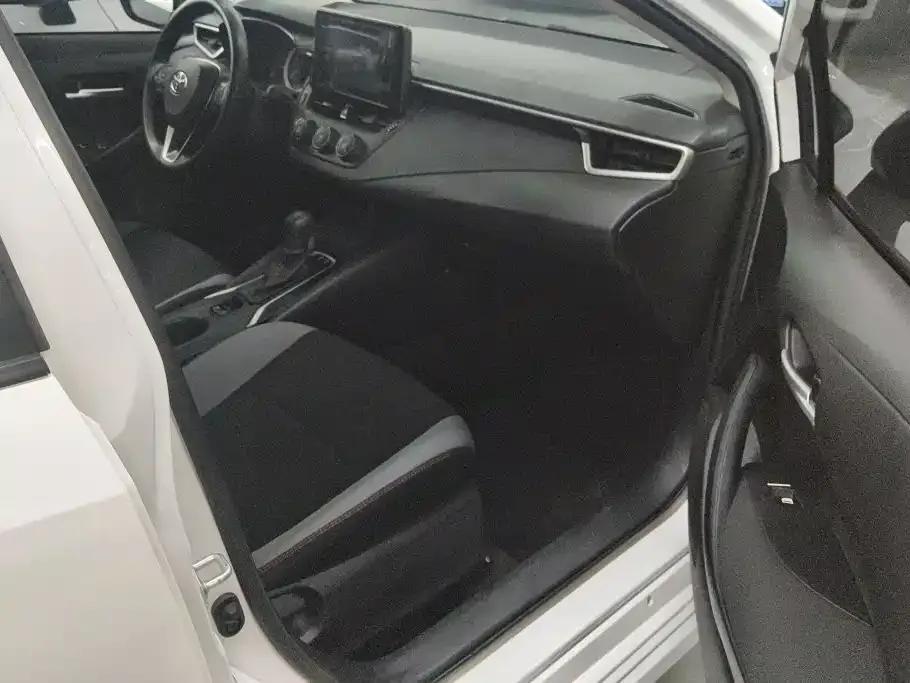 Toyota Corolla 2023 из CN, фото 6