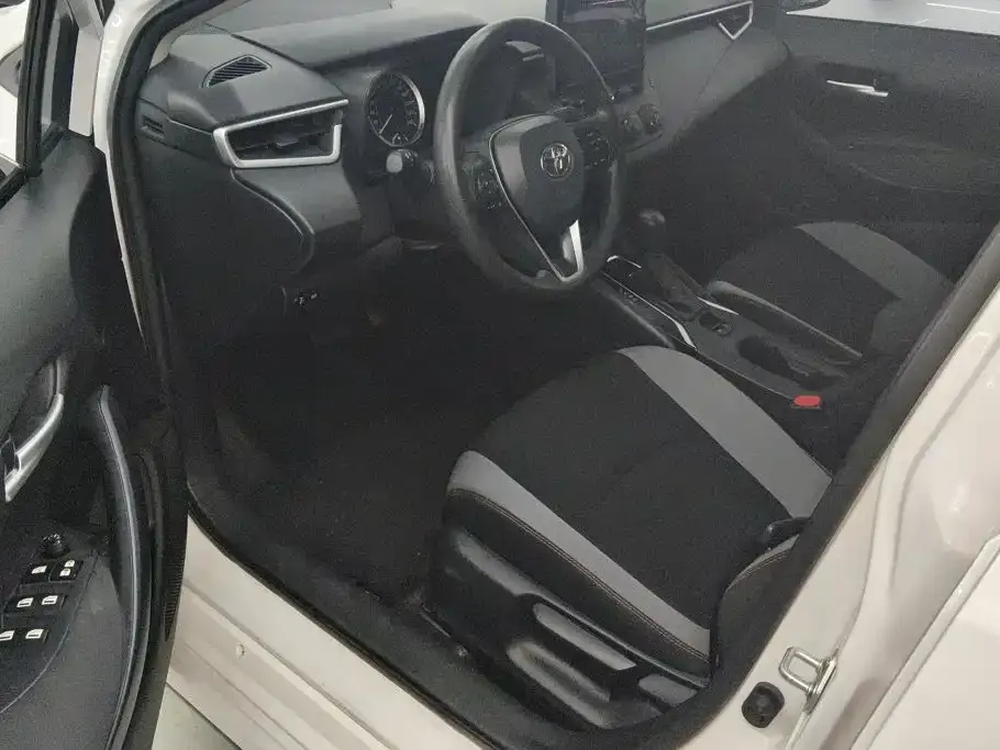 Toyota Corolla 2023 из CN, фото 7