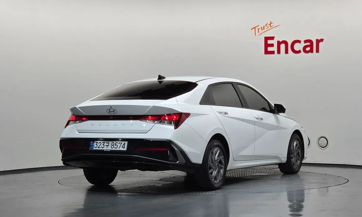 Hyundai AVANTE — фото 7