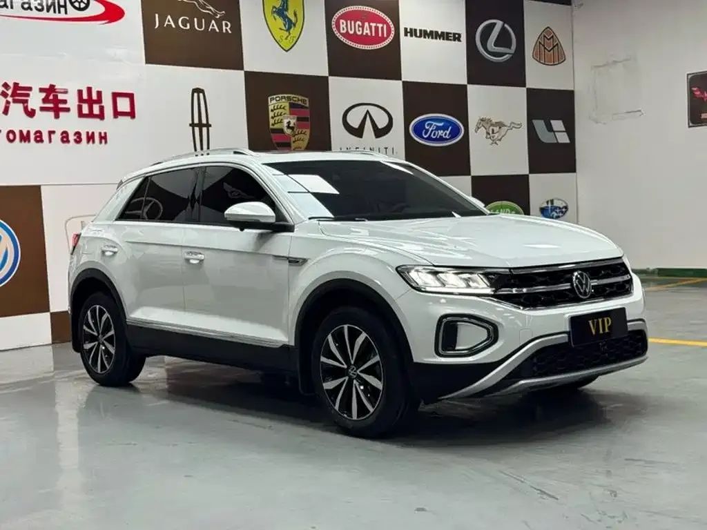 Volkswagen T-Roc — фото 8